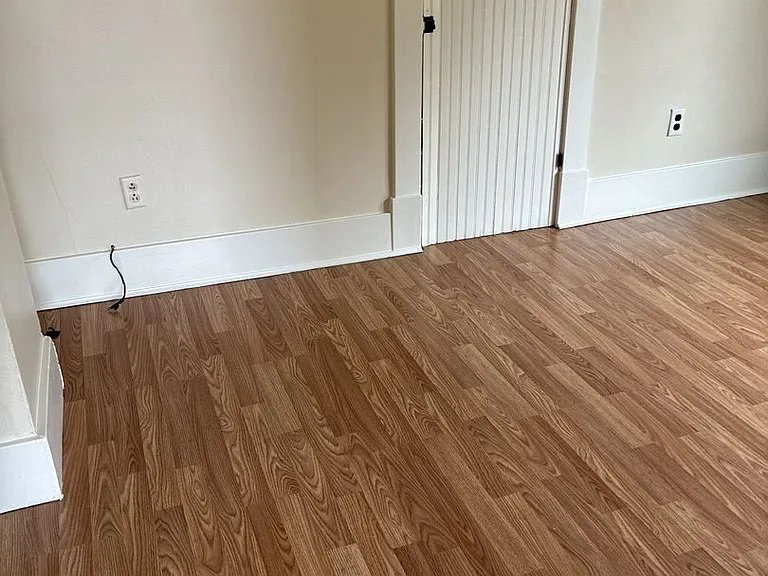 521 Locust Ave — Photo 15