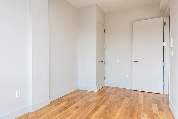 Rented by Nooklyn NYC LLC | media 3