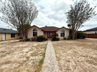102 Wade Cir, Del Rio, TX 78840