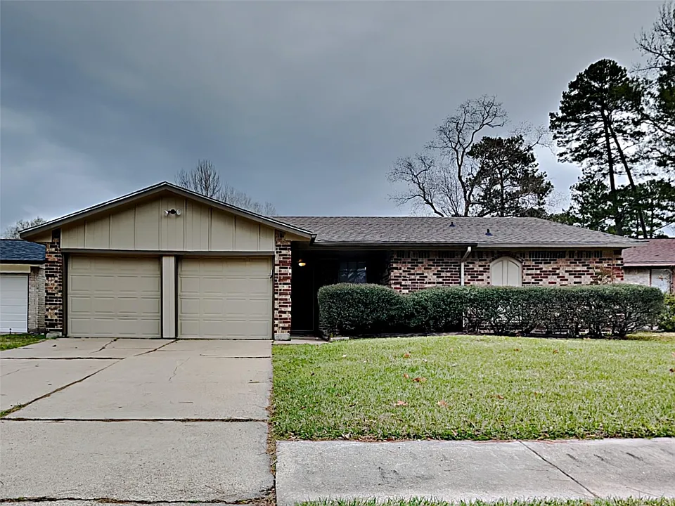 6907 Foxside Ln