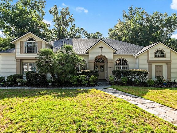 3rd image of 7513 NW 50th St