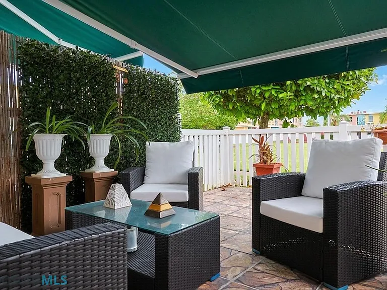 1005 Jardin Sereno #1005 — Photo 10
