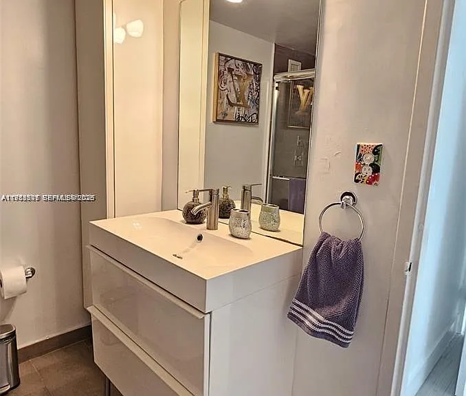 1000 West Ave #214 — Photo 15