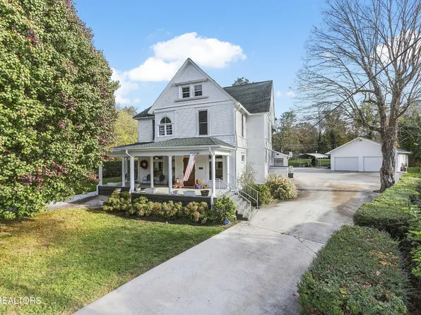212 S Kingston Ave, Rockwood, TN 37854