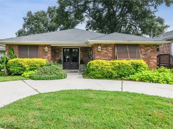 5221 Ithaca St, Metairie, LA 70006
