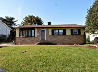 6032 Chesworth Rd, Baltimore, MD 21228