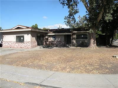 1st image of 709 W San Lucas Ave