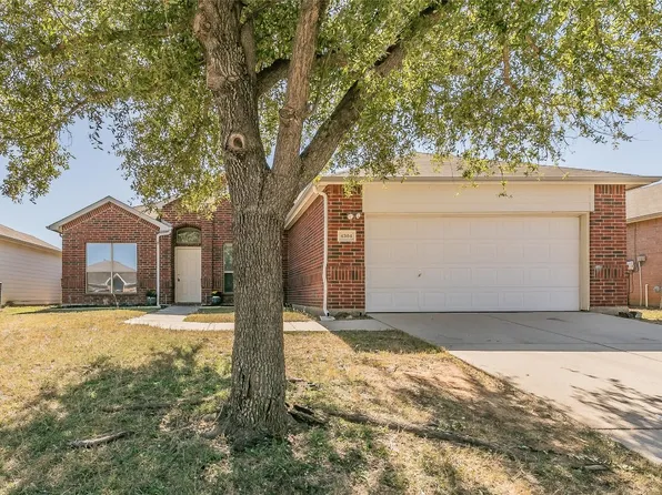 4304 Windmill Hill Cir, Corinth, TX 76208