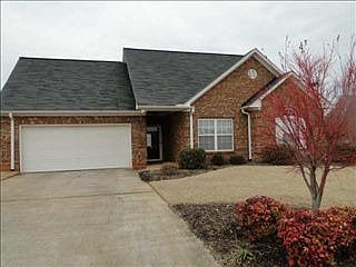 1st image of 205 Glen Crest Dr