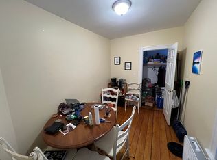 6 White Street Pl #S, Cambridge, MA 02140