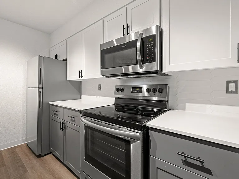 Larkspur Place — Photo 7