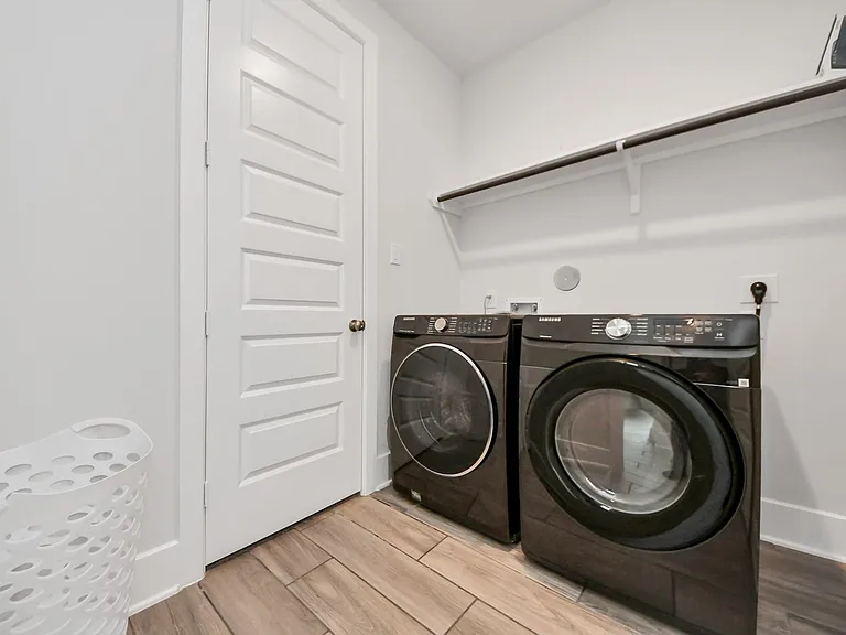10410 Carina Cloud Ln — Photo 14