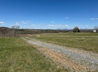 2 Ashbys Way, Huddleston, VA 24104