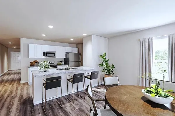 868 Eagles Nest Dr — Photo 2