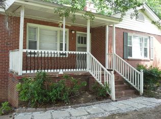 3 Elizabeth Dr, Greenville, SC 29615