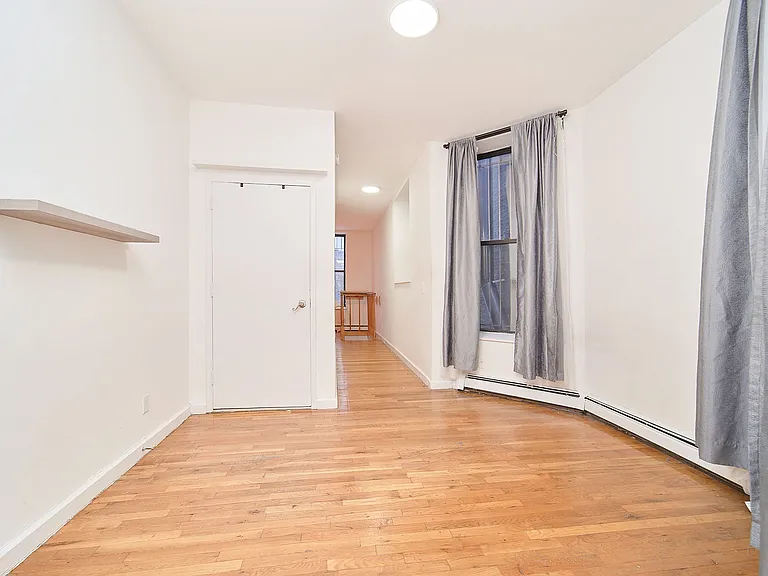 132 W 109th St #1C — Photo 9