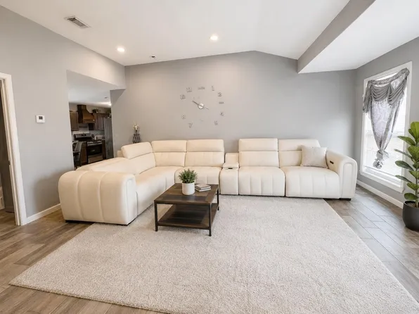 3114 Hartsville Rd, Houston, TX 77051
