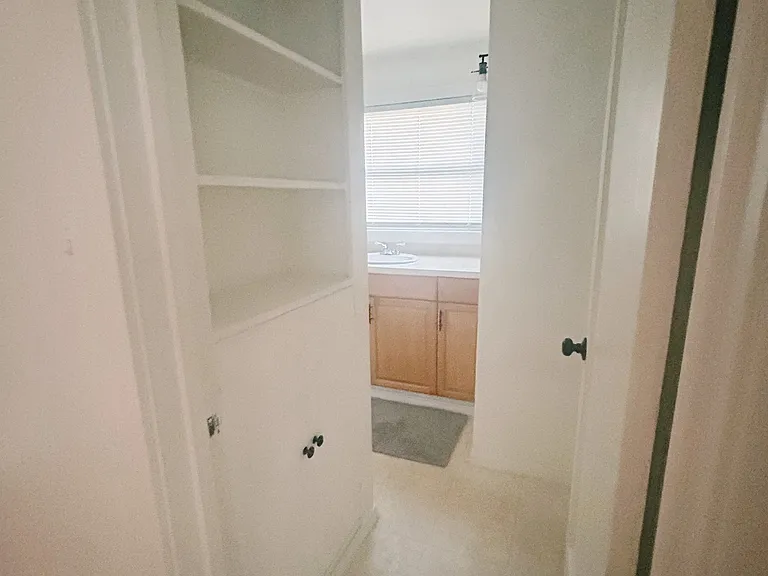 5420 Shasta Ave — Photo 8