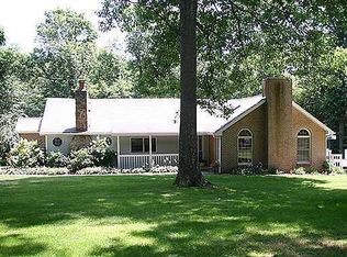 114 Ponderosa Ln, Valencia, PA 16059