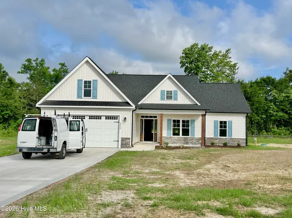 3770 Chatsworth Drive, La Grange, NC 28551