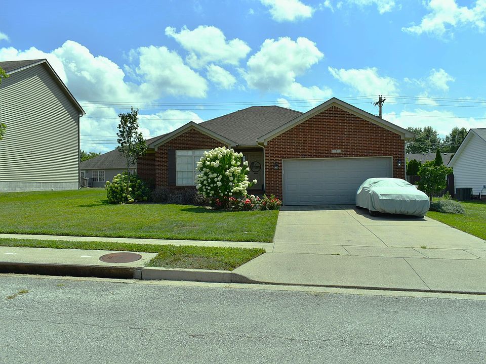1st image of 121 Janice Dr