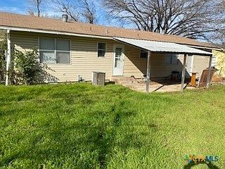 3rd image of 202 N 28th St