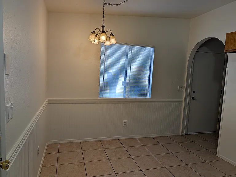 2125 Ashfork Ave — Photo 5