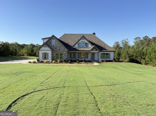 823 Hopewell Rd, Forsyth, GA 31029