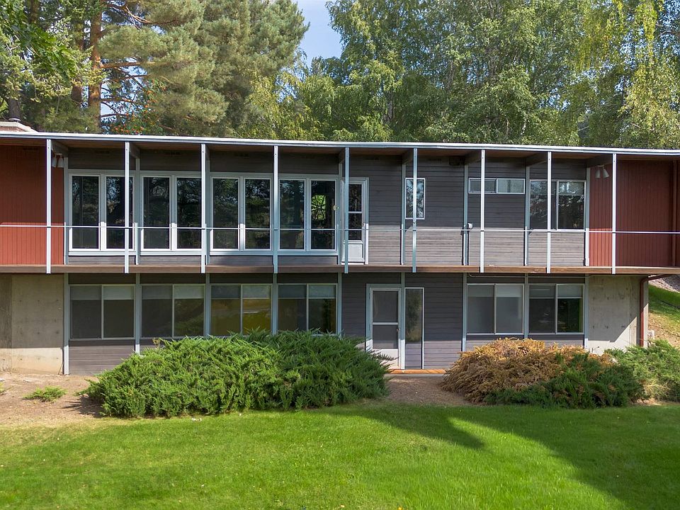 1st image of 1770 SW View Dr