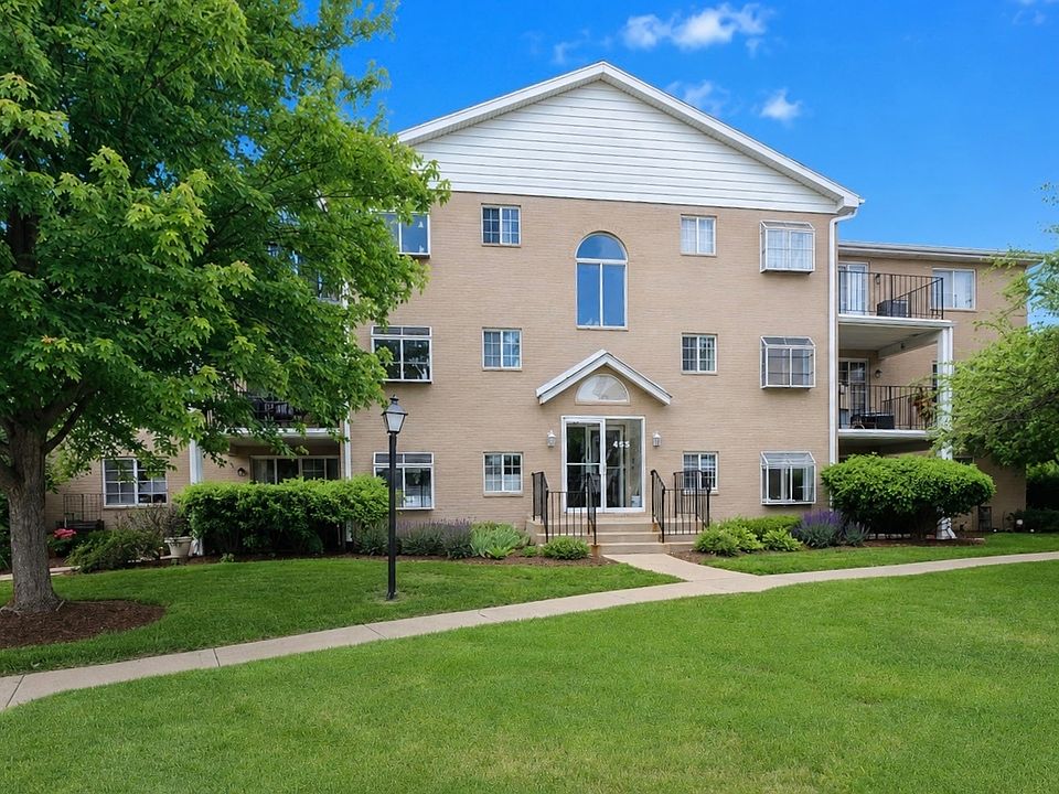 1st image of 466 S President St APT 304