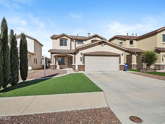 3rd image of 3889 Loma Cortez Dr