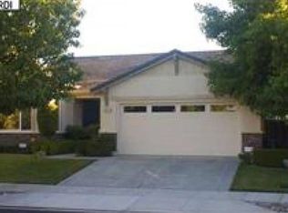 577 La Sata Dr, Brentwood, CA