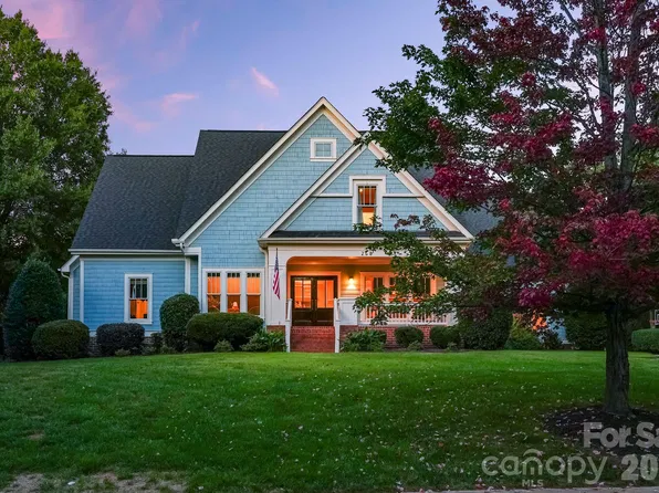268 Milford Cir, Mooresville, NC 28117