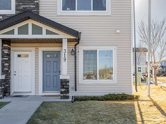 3rd image of 319 N Taralake Way NE