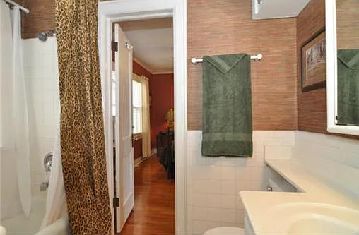 4538 Jarboe St #30 — Photo 1