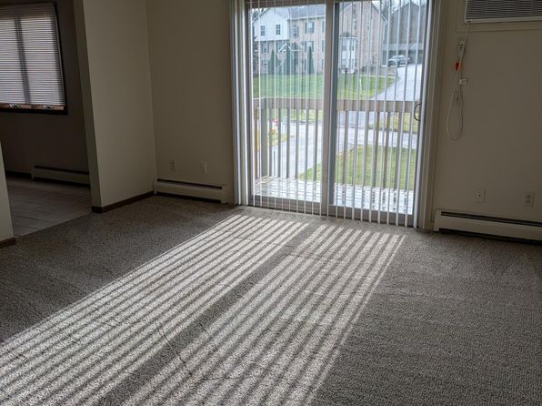 6424 Saint Andrews Dr #8