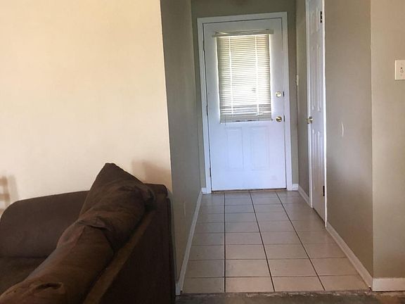 5th image of 115 Pebble Beach Dr