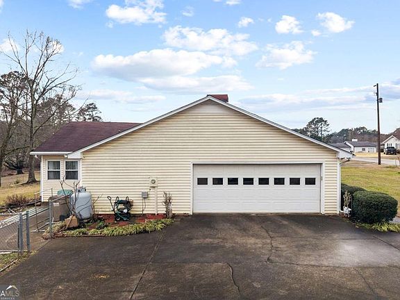 4th image of 5629 Raintree Trce