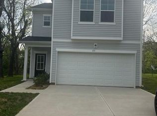631 S Elm St, Statesville, NC 28677