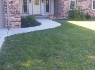 2219 N Longwood Cir, Wichita, KS 67226
