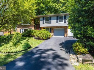 3313 Prince William Dr, Fairfax, VA 22031