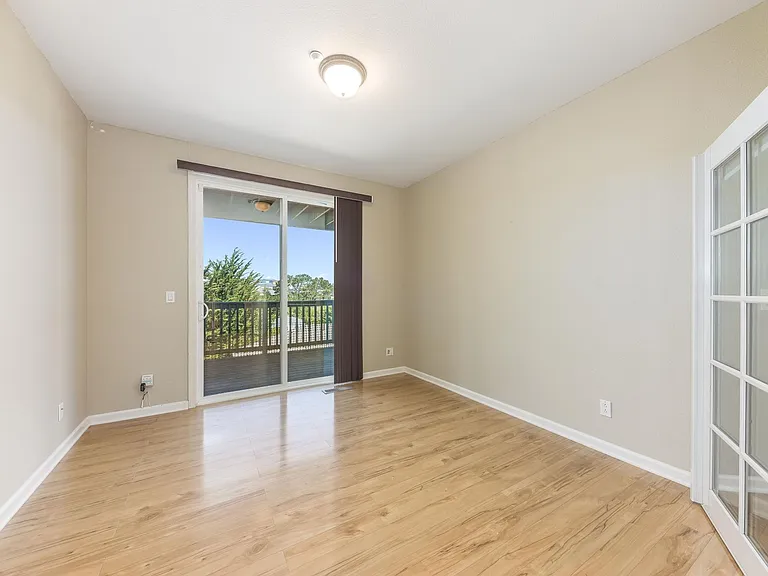386 Goodwin Dr — Photo 18