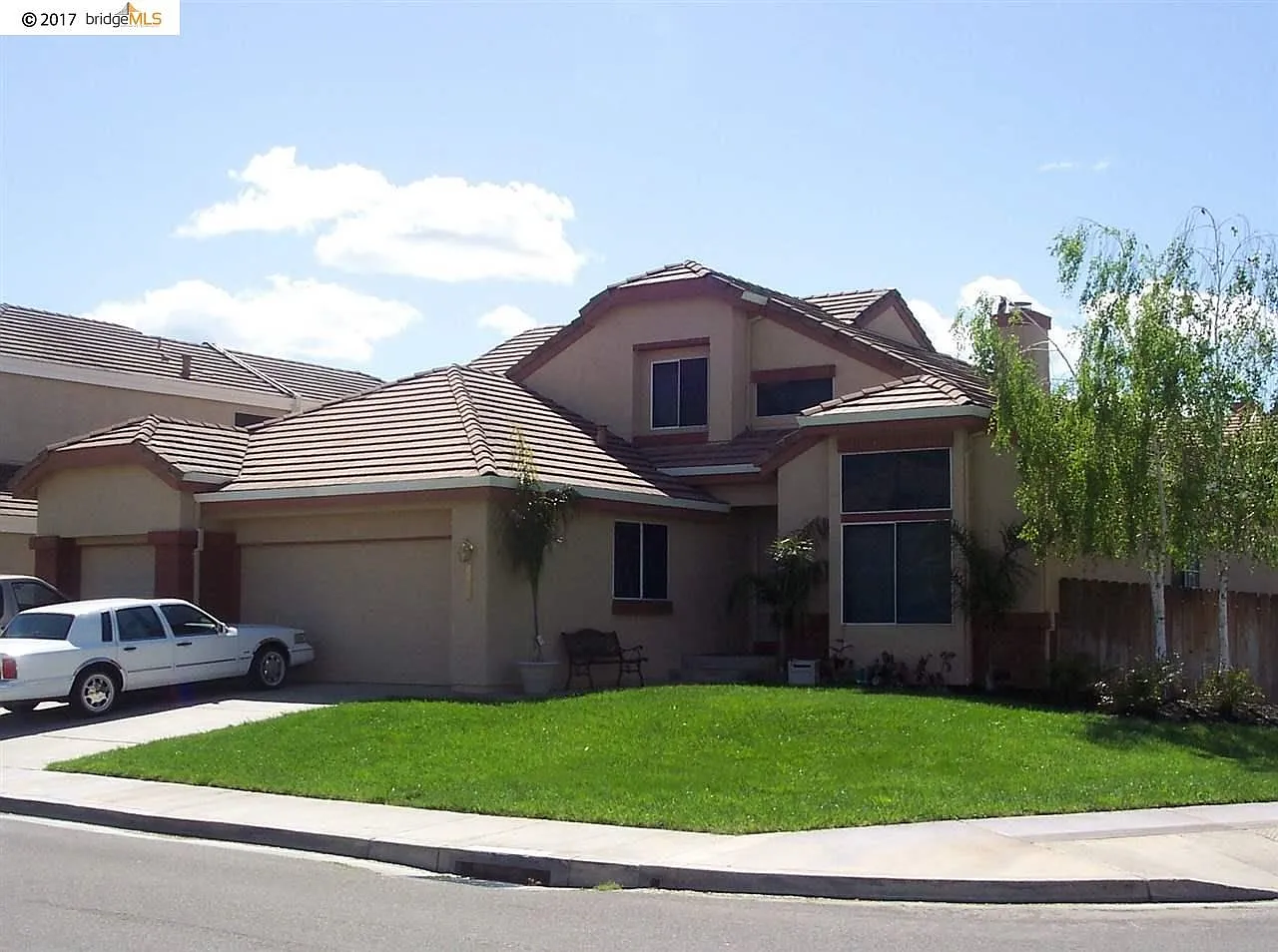 2402 Santa Cruz Ct photo 1