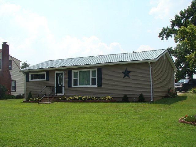 1st image of 3013 Fernleaf Dr