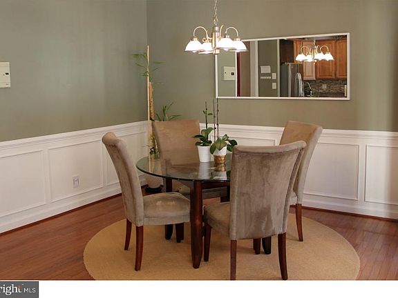 5th image of 2306 Lennon Ln