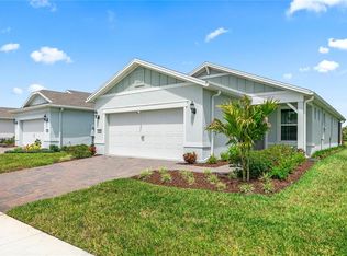 2445 Cliff Way St, Cloud, FL 34771