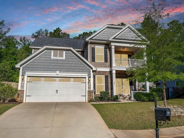 107 Riggs Dr, Lexington, SC 29072