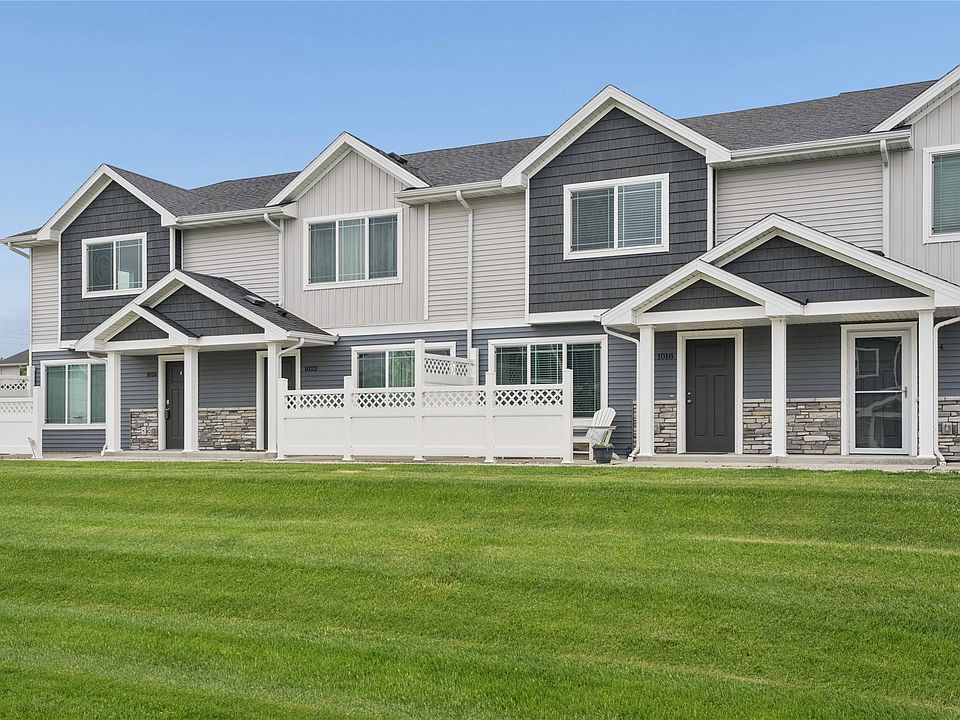 1st image of 1018 NE 57th Ln