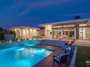 2052 Acacia Rd, Palm Springs, CA 92262