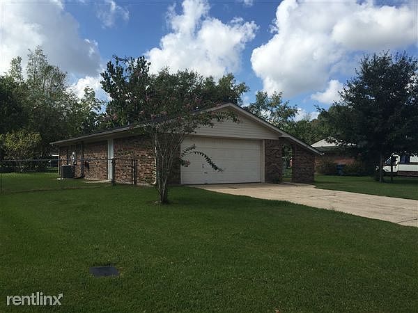 16301, 16209 Linten Initial Walk Through 9-9-15 007